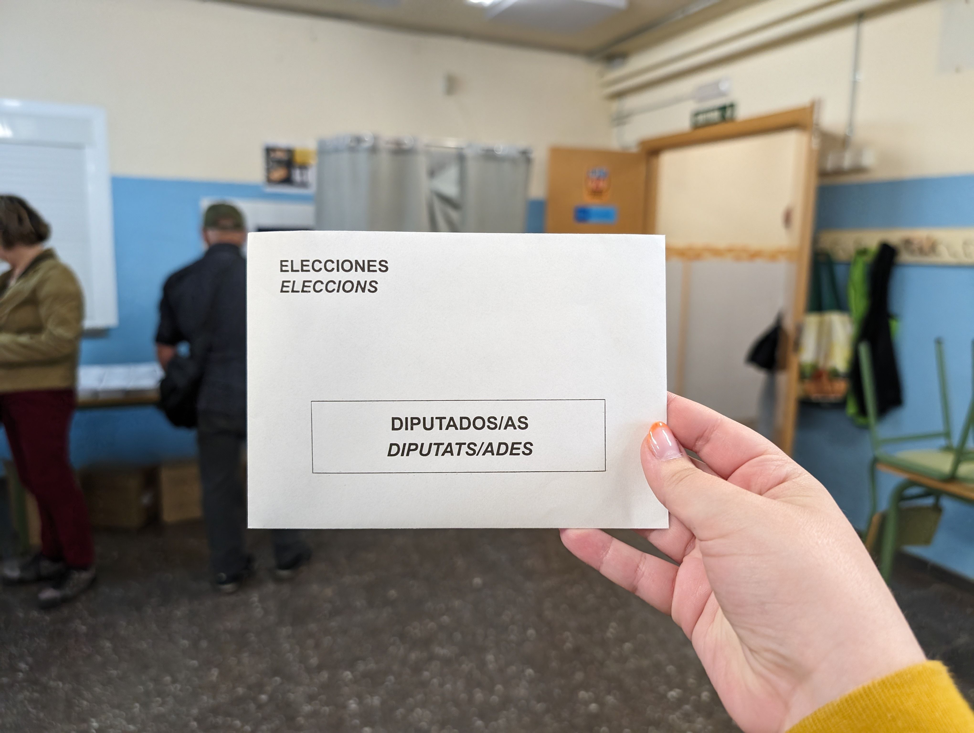 Els rubinencs voten a les eleccions al Parlament Europeu 2024. FOTO: Redacció