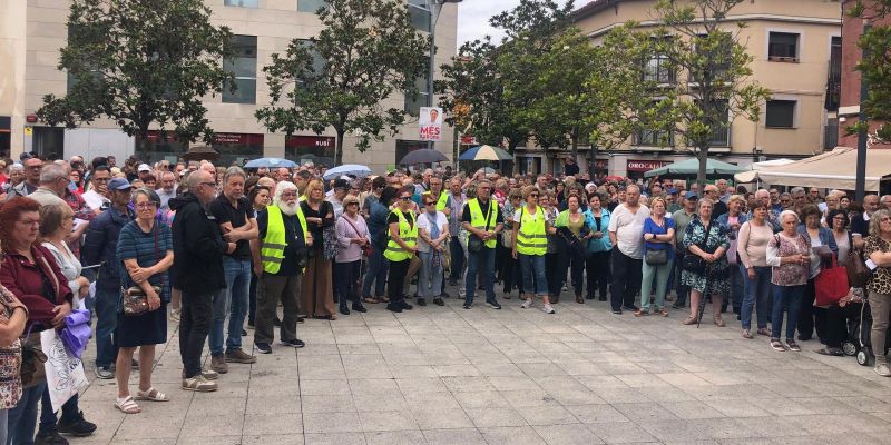 Manifestació en contra del nou rebut comarcal de residus. FOTO: Cedida