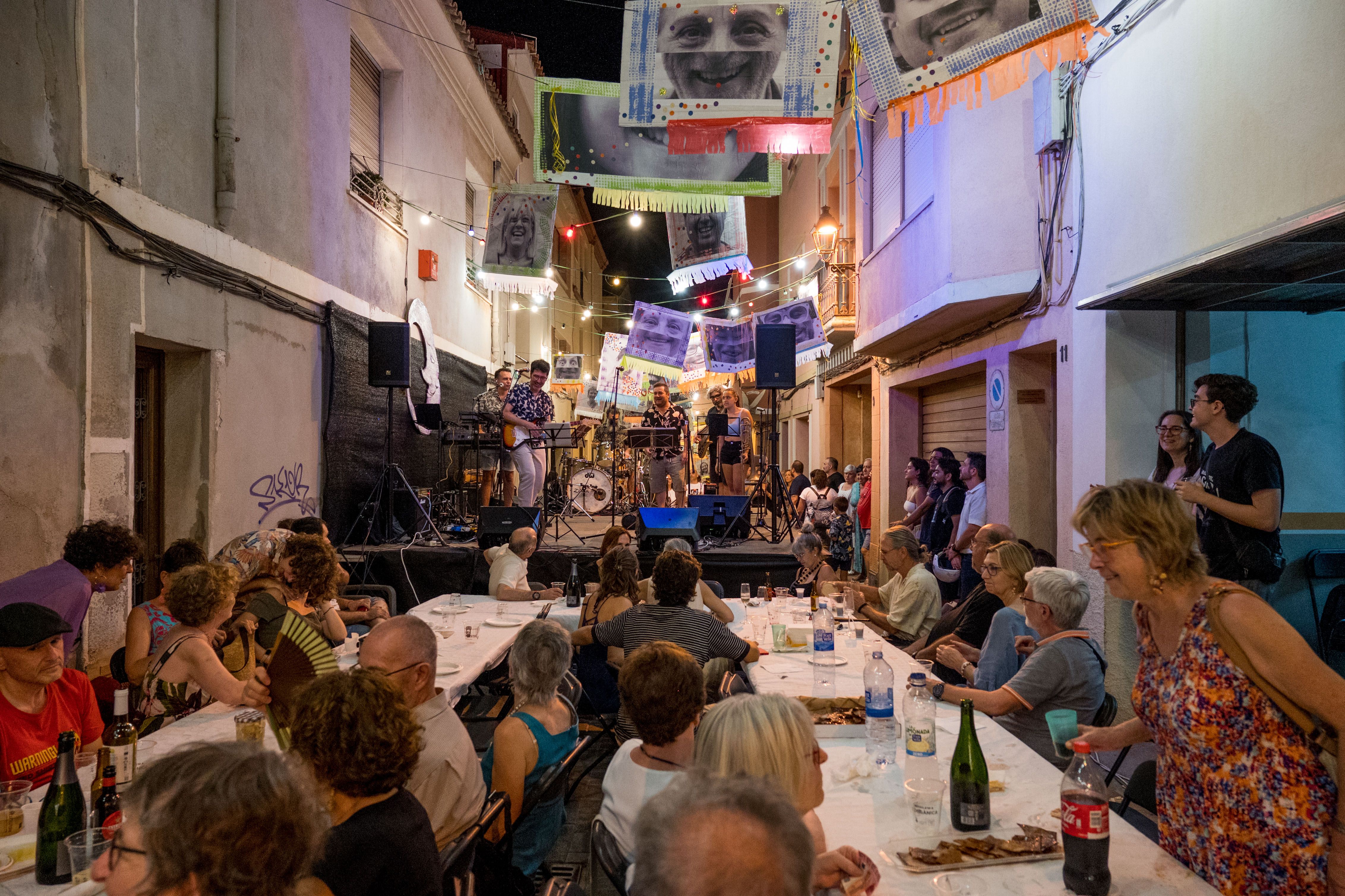 Tret de sortida a les festes del Carrer Sant Jaume 2024. FOTO: Carmelo Jiménez