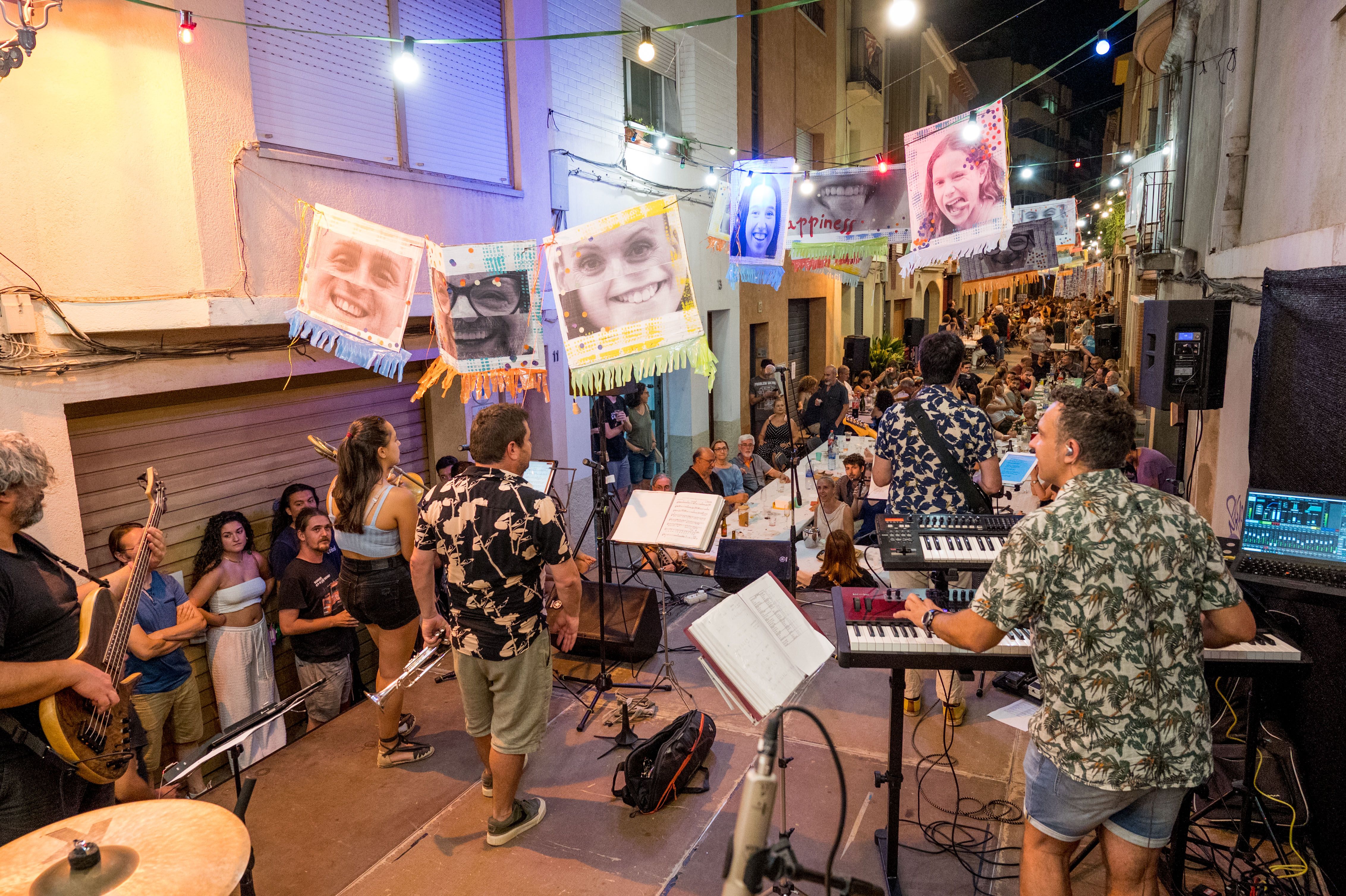 Tret de sortida a les festes del Carrer Sant Jaume 2024. FOTO: Carmelo Jiménez