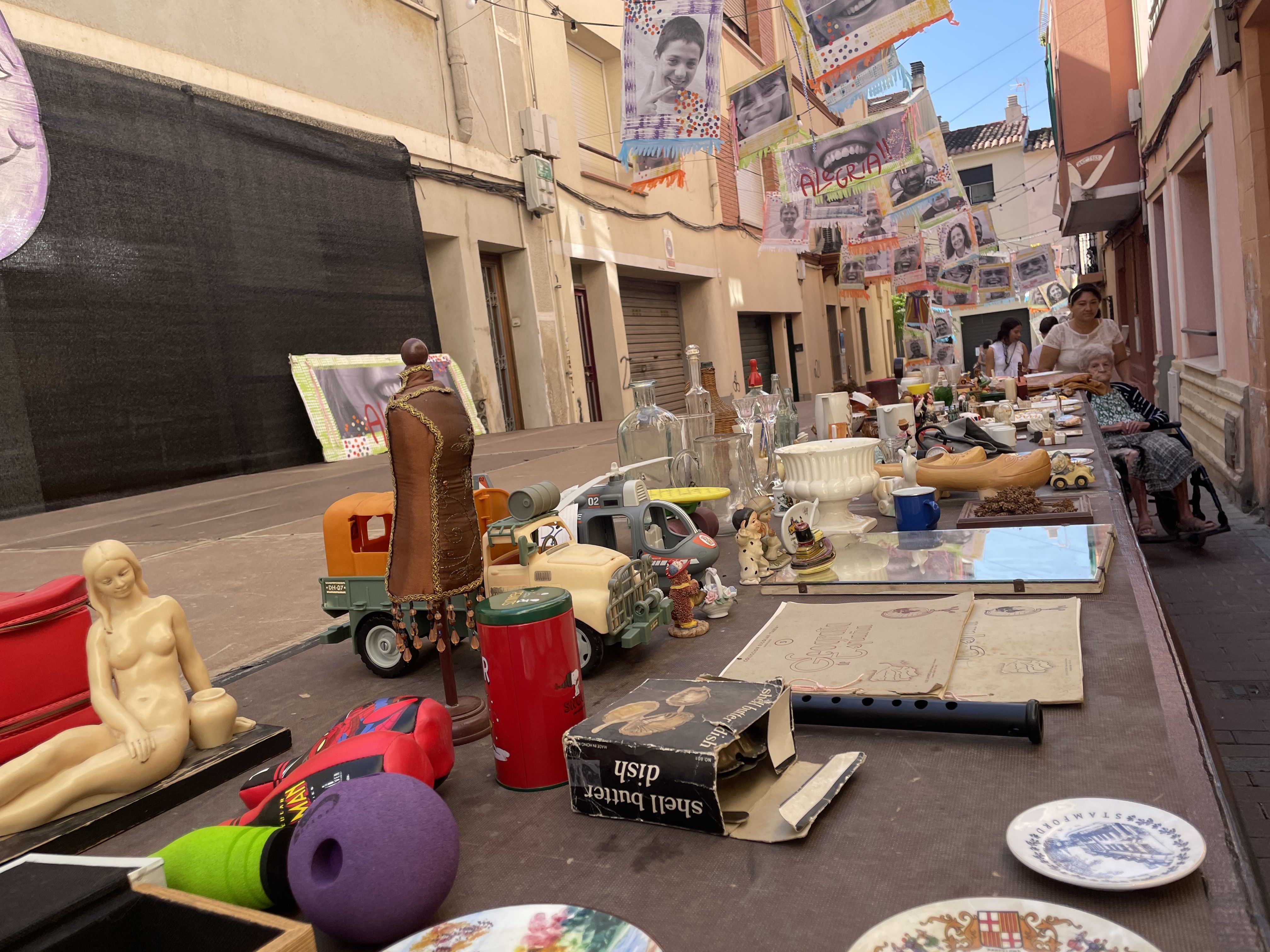 El mercat de les festes del carrer Sant Jaume. FOTO: E.L.