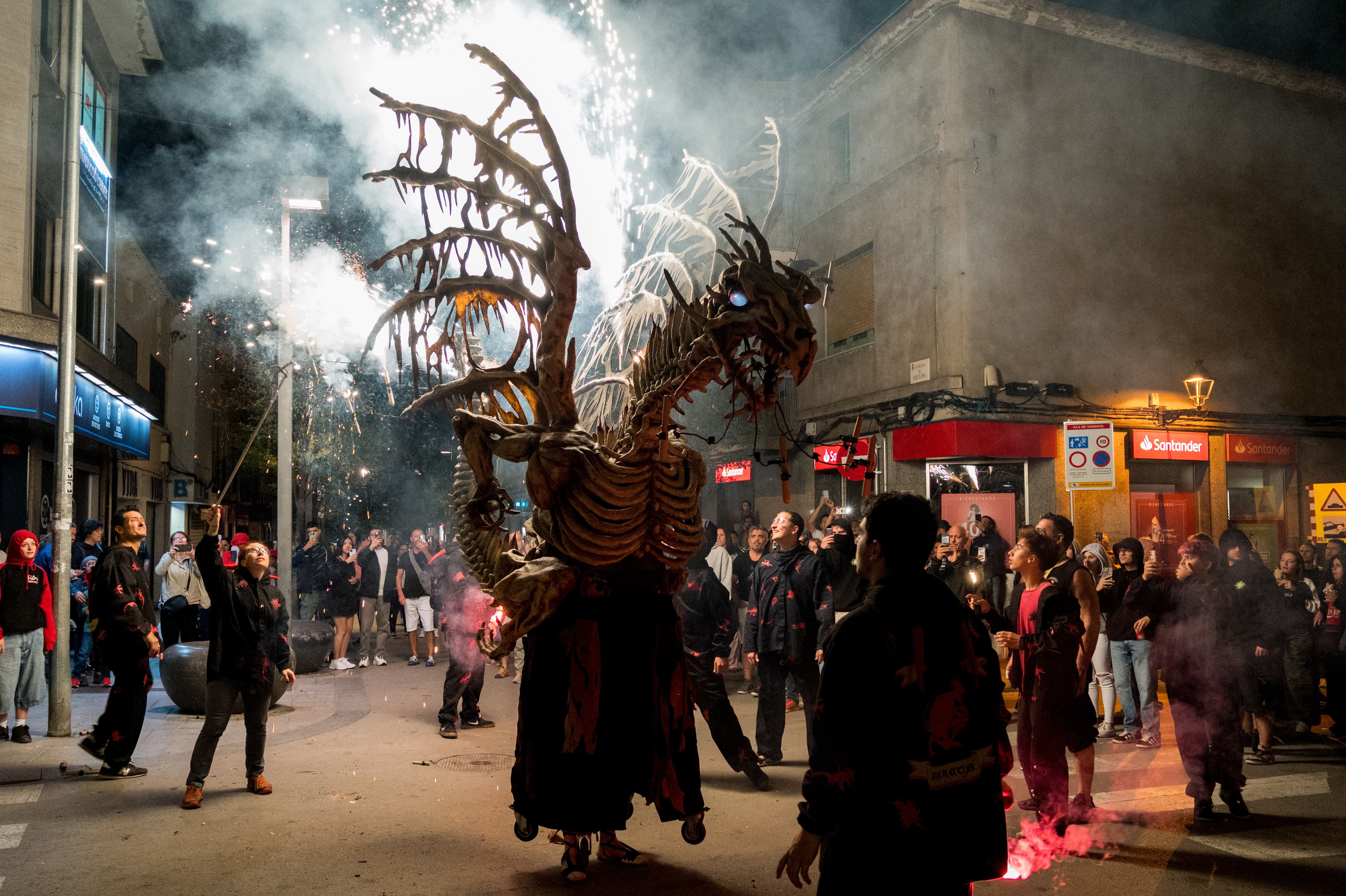 XII Trobada de Bèsties de Foc de Rubí per Sant Roc | FOTO: Carmelo Jiménez