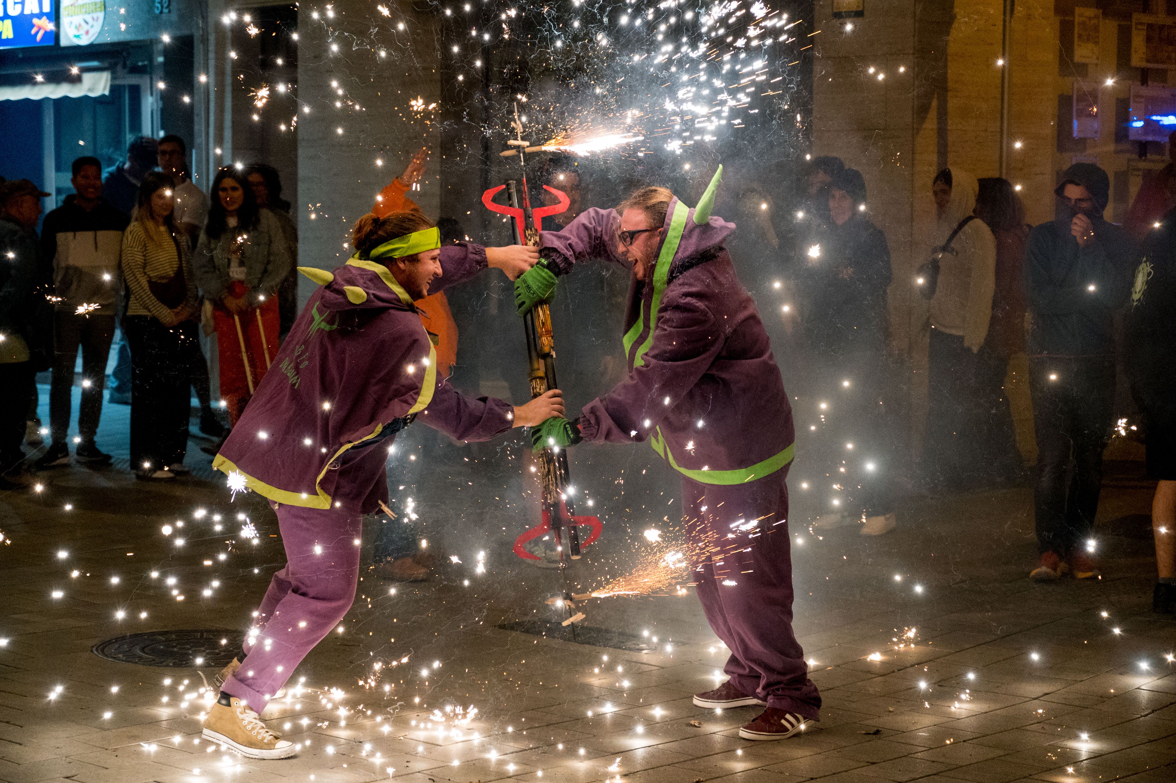 XII Trobada de Bèsties de Foc de Rubí per Sant Roc | FOTO: Carmelo Jiménez