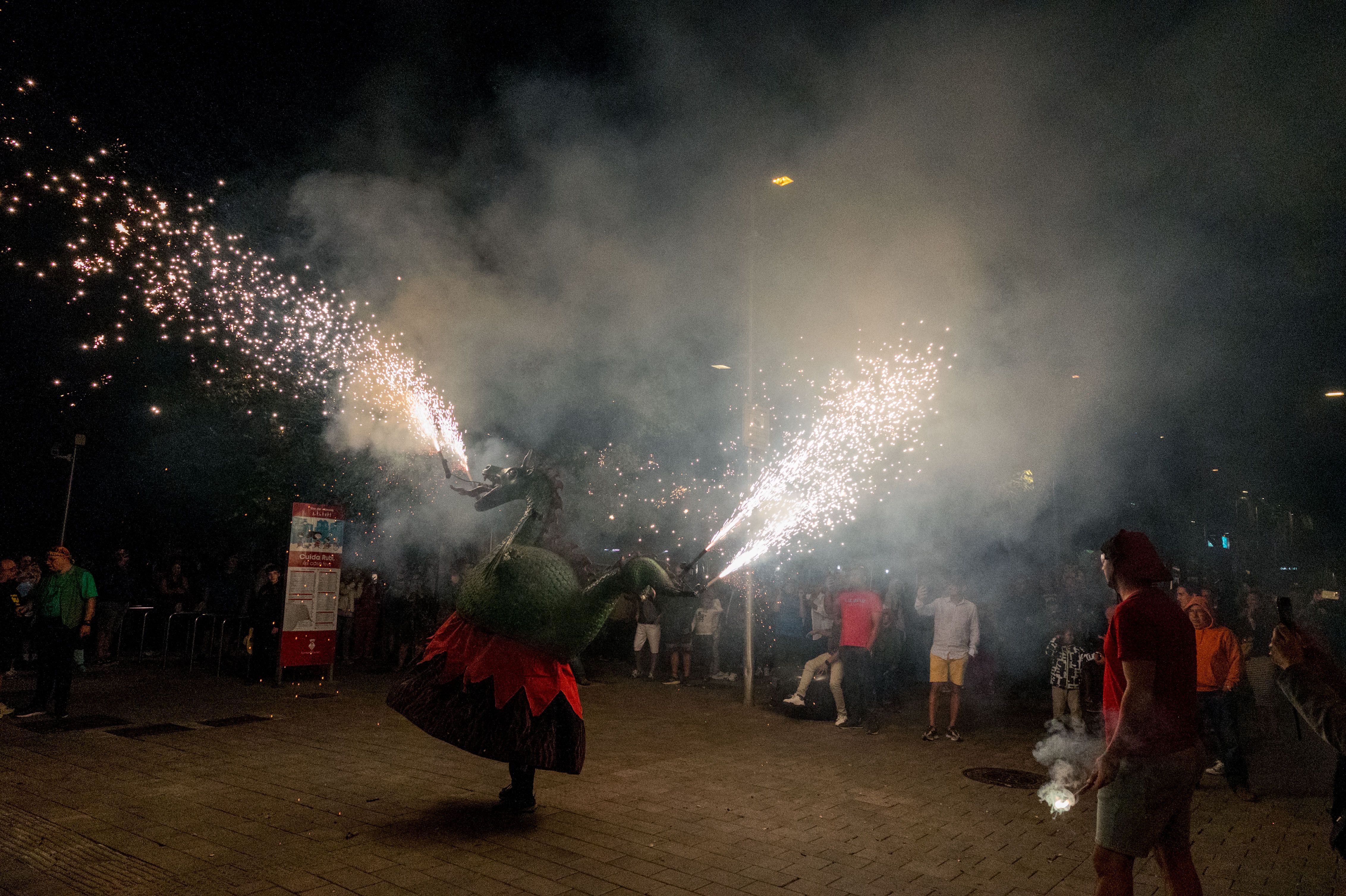 XII Trobada de Bèsties de Foc de Rubí per Sant Roc | FOTO: Carmelo Jiménez