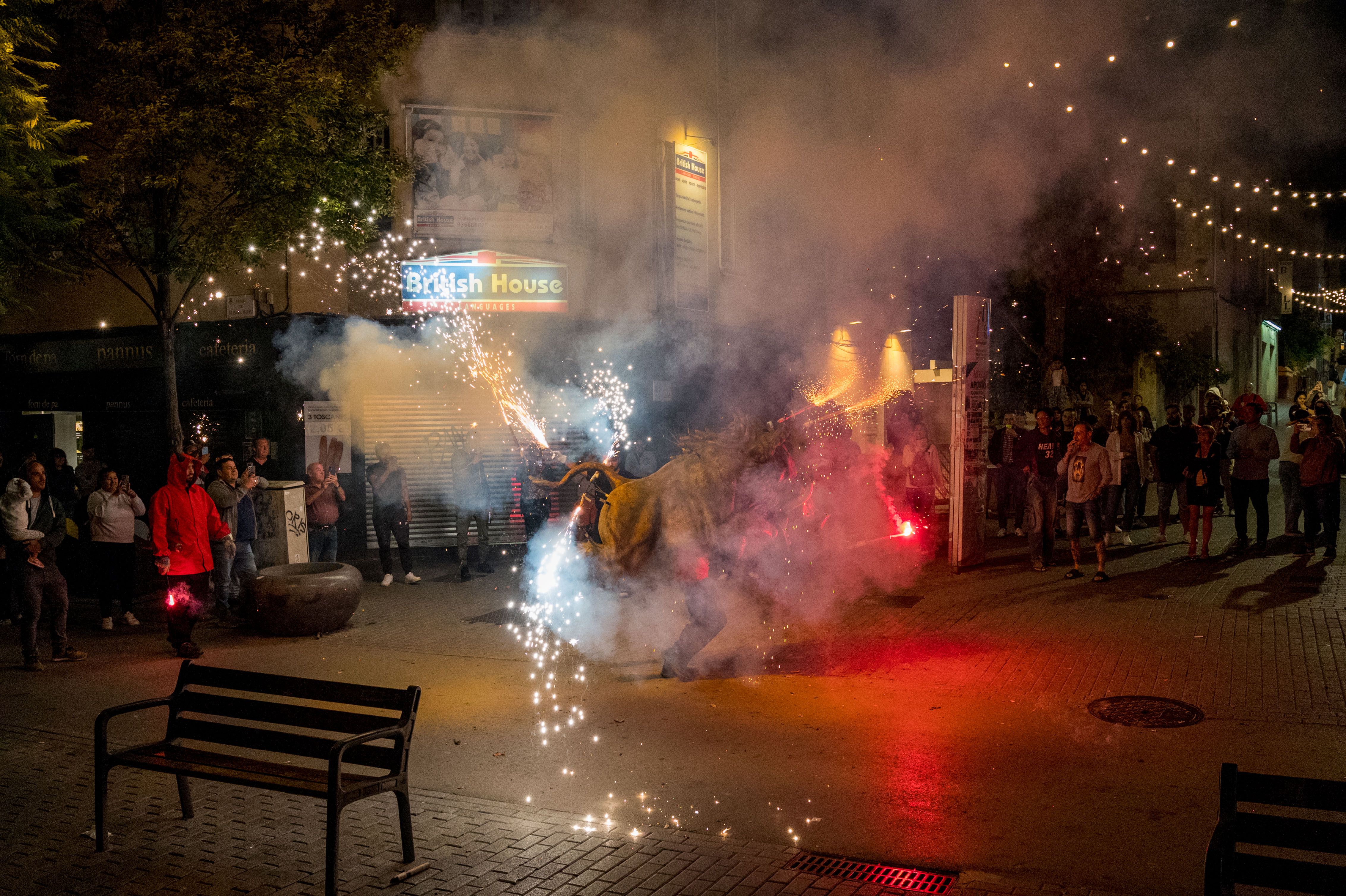 XII Trobada de Bèsties de Foc de Rubí per Sant Roc | FOTO: Carmelo Jiménez