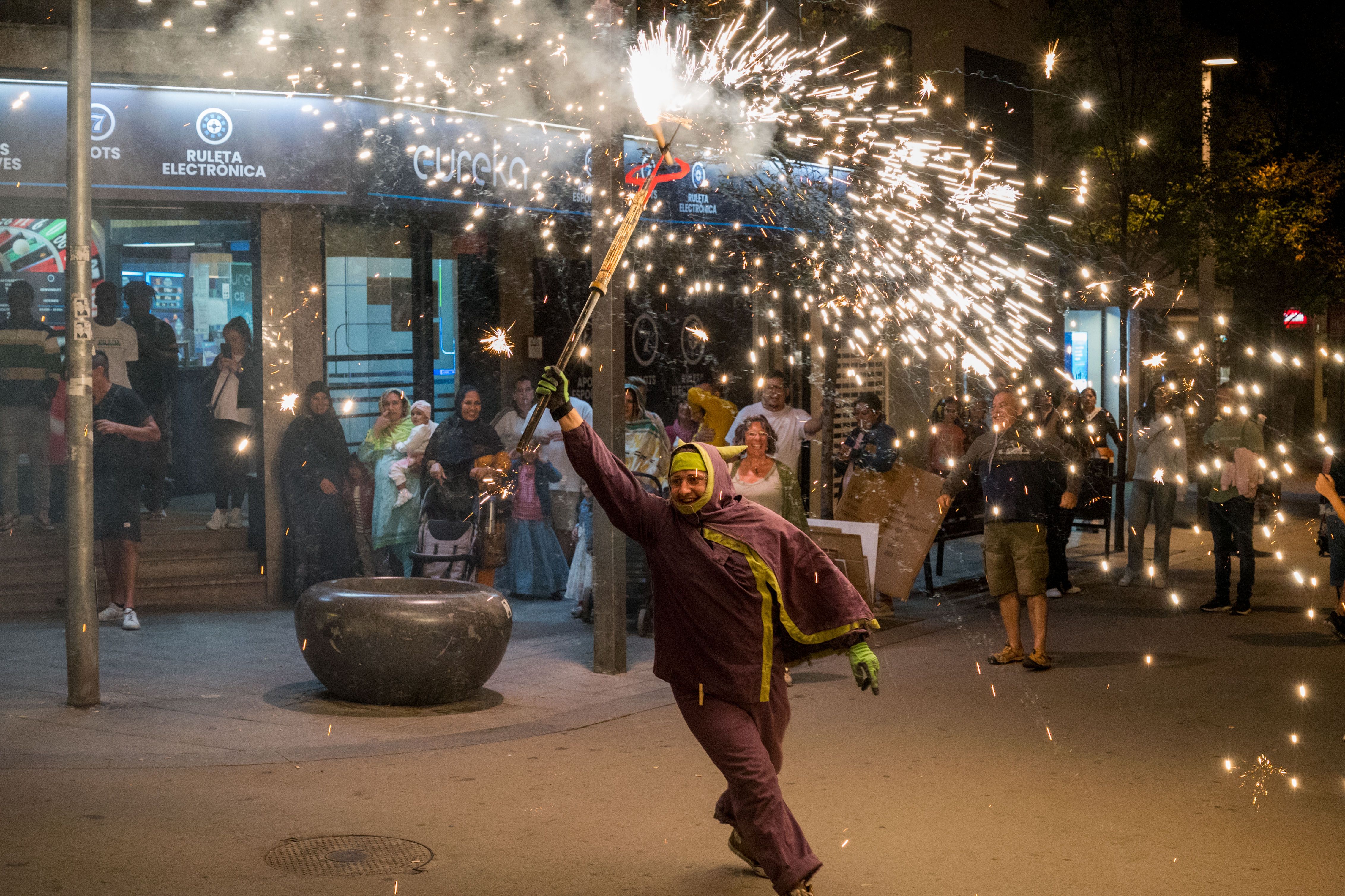 XII Trobada de Bèsties de Foc de Rubí per Sant Roc | FOTO: Carmelo Jiménez