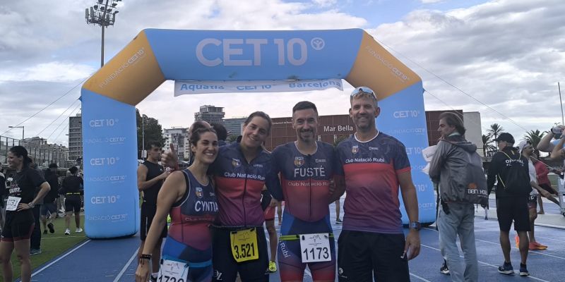 Esportistes del CN Rubí a l'Aquatló CET 10 Barcelona. FOTO: Cedida