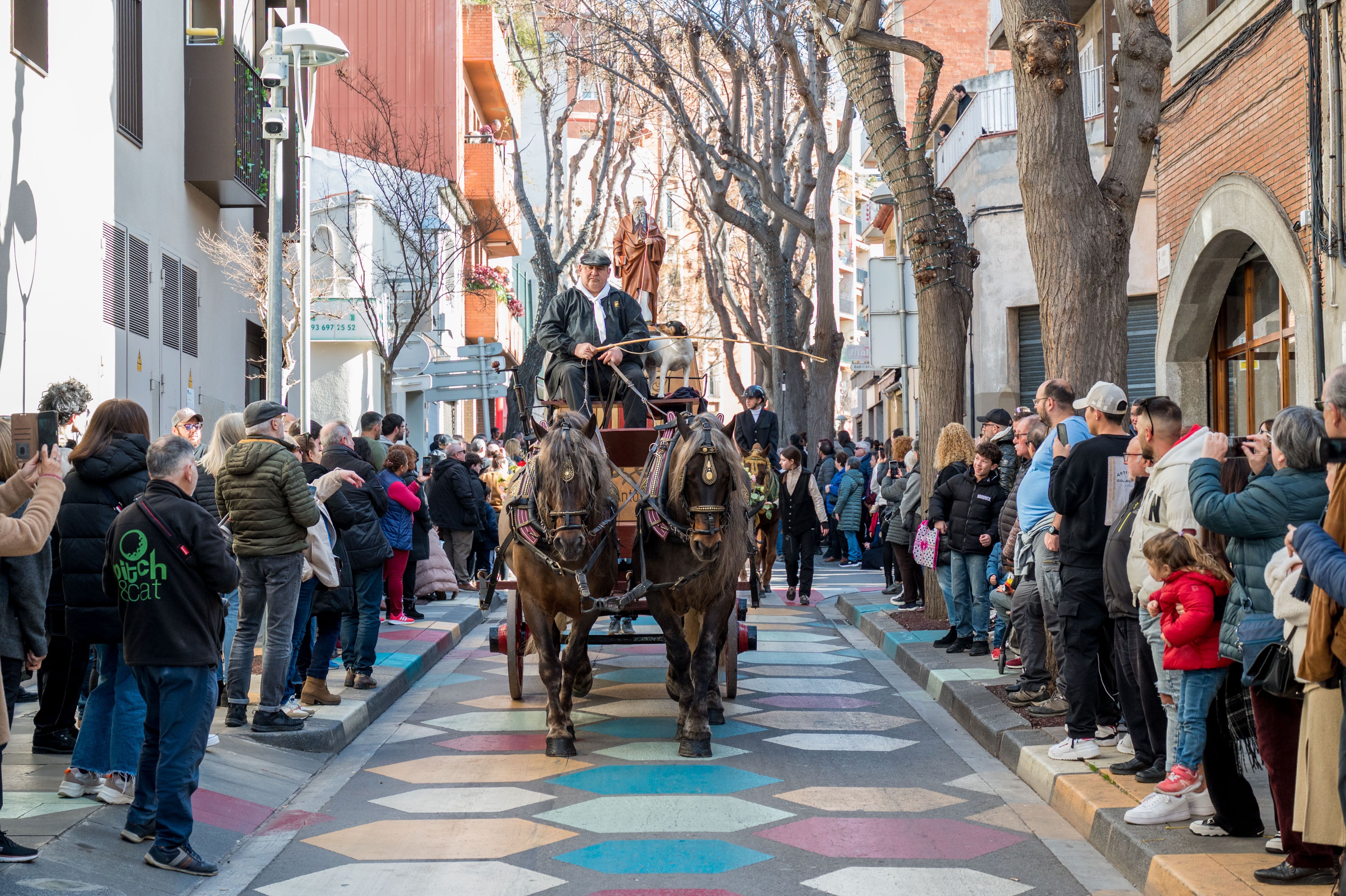 Rua dels Tres Tombs per Sant Antoni 2025 FOTO: Carmelo Jiménez