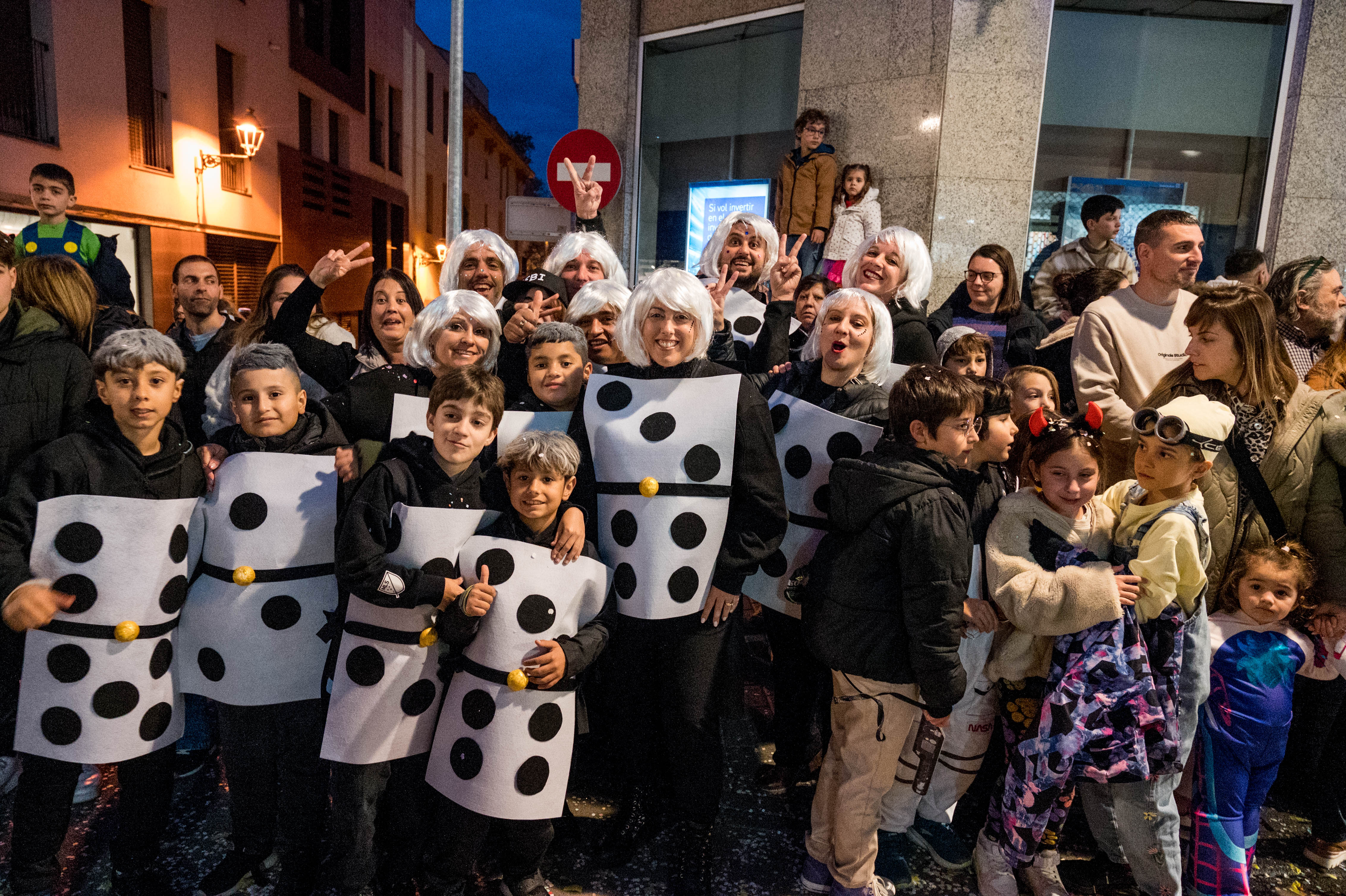 Rua de Comparses de Carnaval 2025 a Rubí FOTO: Carmelo Jiménez