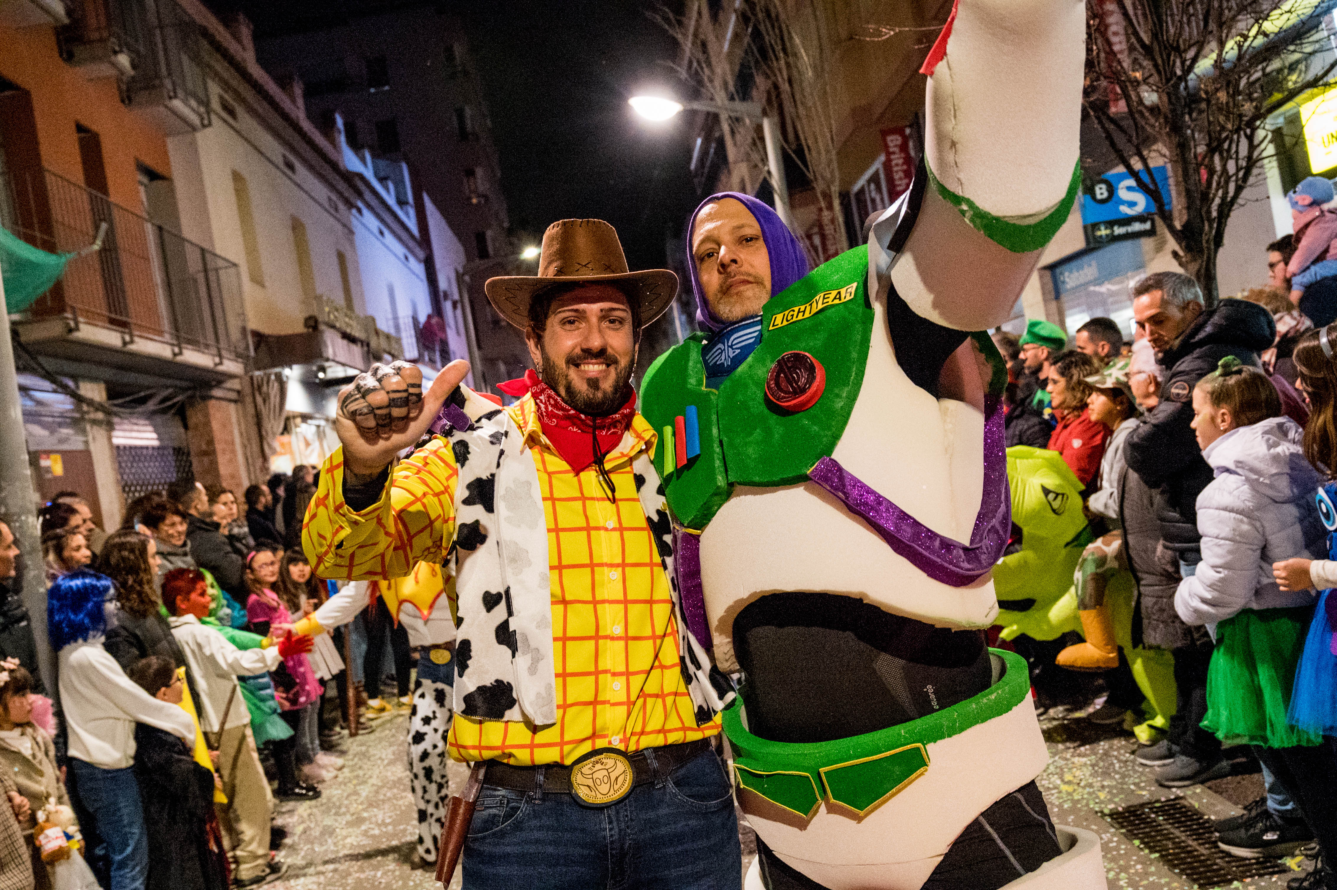 Rua de Comparses de Carnaval 2025 a Rubí FOTO: Carmelo Jiménez