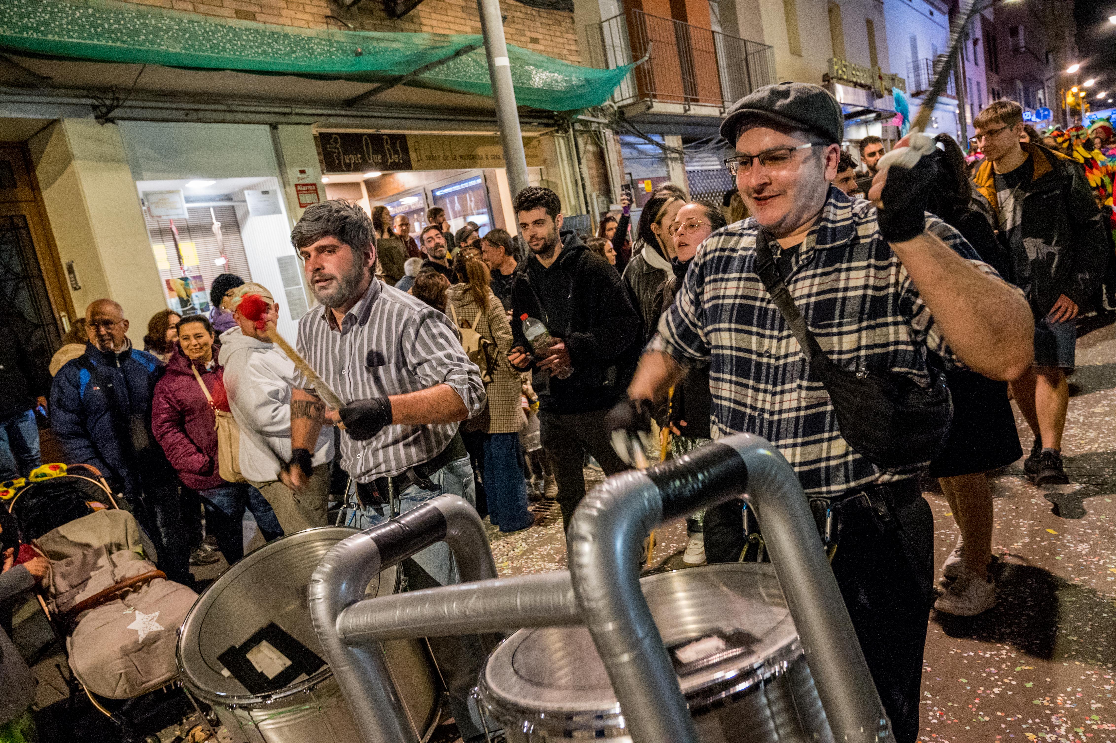 Rua de Comparses de Carnaval 2025 a Rubí FOTO: Carmelo Jiménez