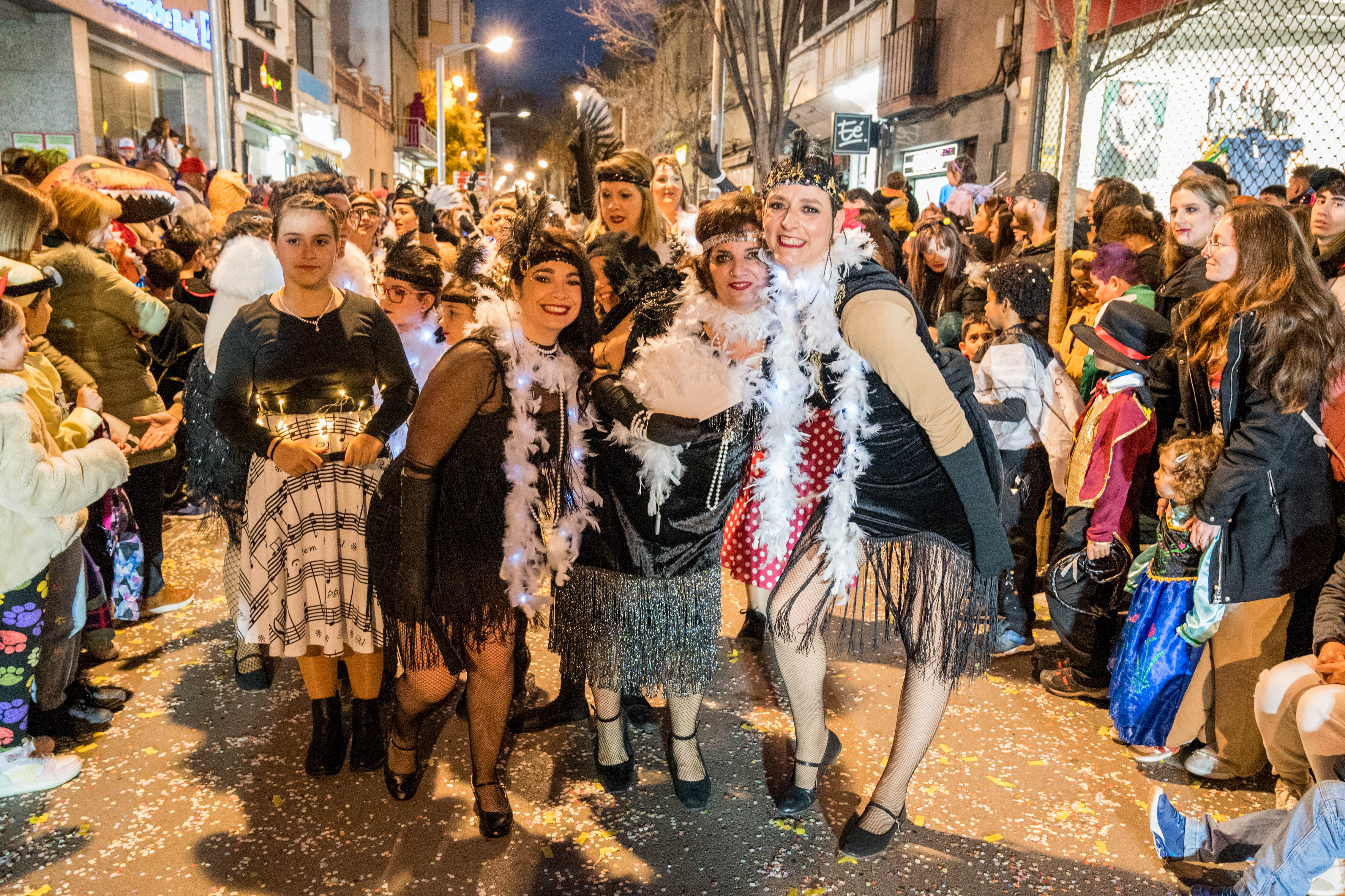 Rua de Comparses de Carnaval 2025 a Rubí FOTO: Carmelo Jiménez