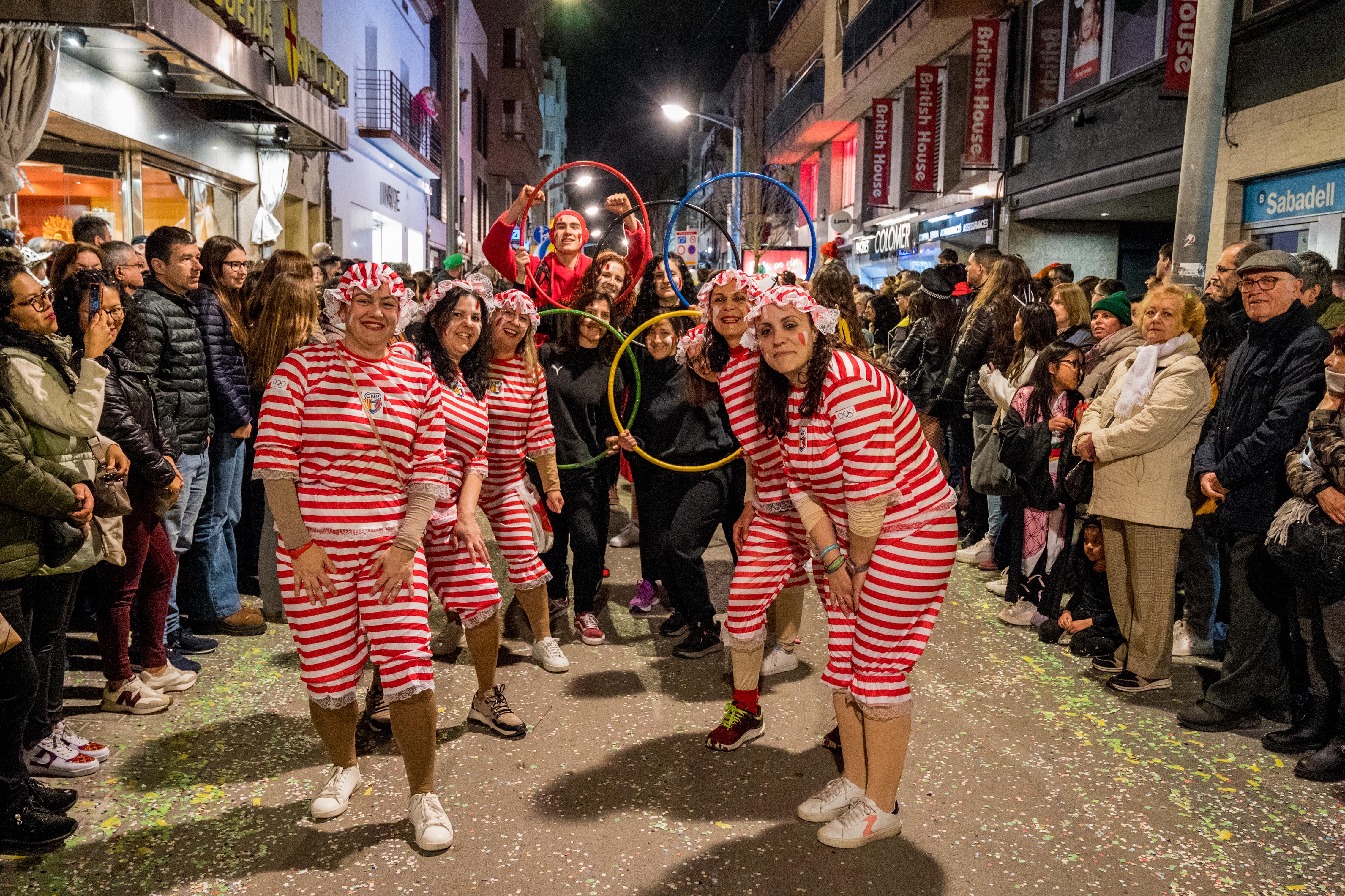 Rua de Comparses de Carnaval 2025 a Rubí FOTO: Carmelo Jiménez