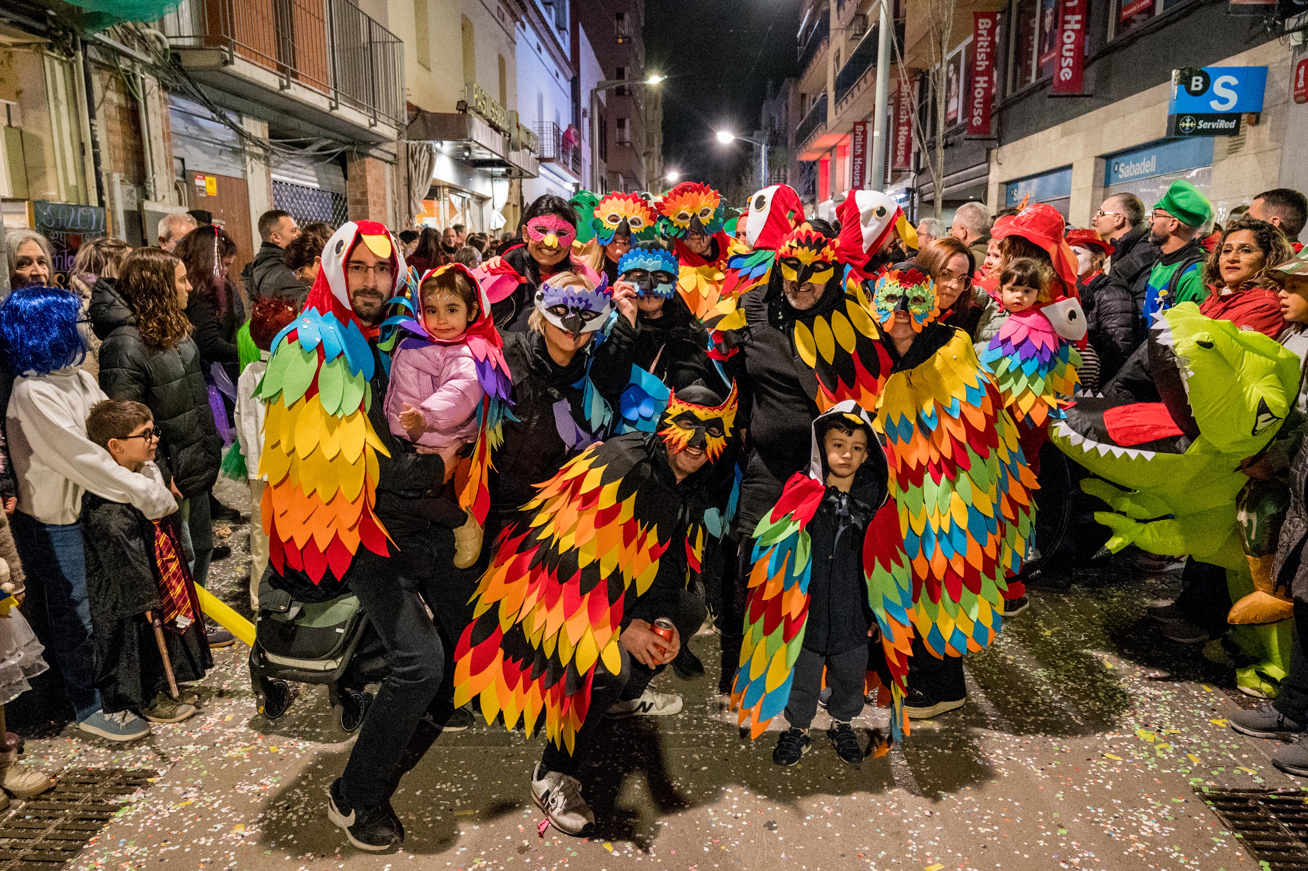 Rua de Comparses de Carnaval 2025 a Rubí FOTO: Carmelo Jiménez