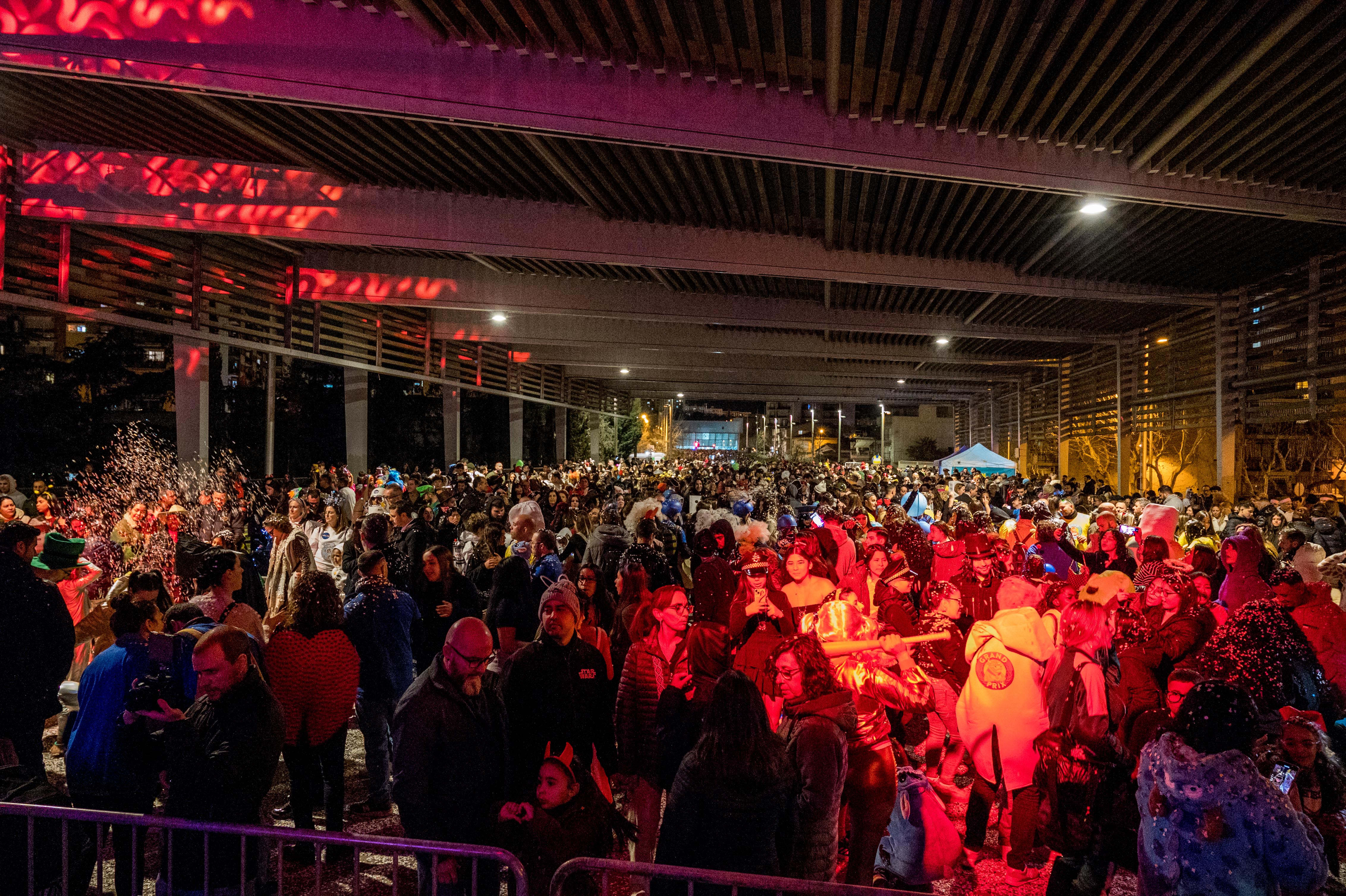 Rua de Comparses de Carnaval 2025 a Rubí FOTO: Carmelo Jiménez